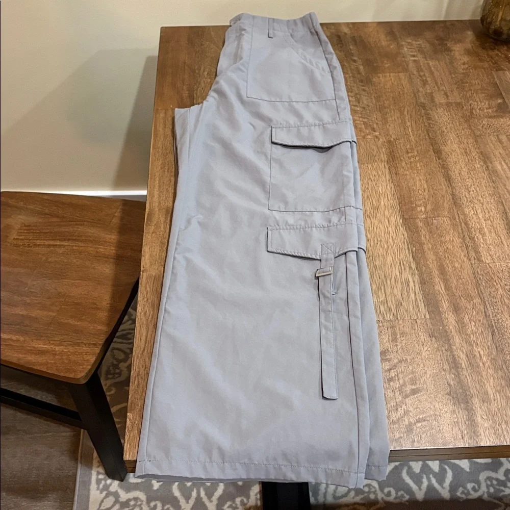 Halara Wide Leg Cargo Pants in Gray Size Medium. Like new! - Picture 10 of 10